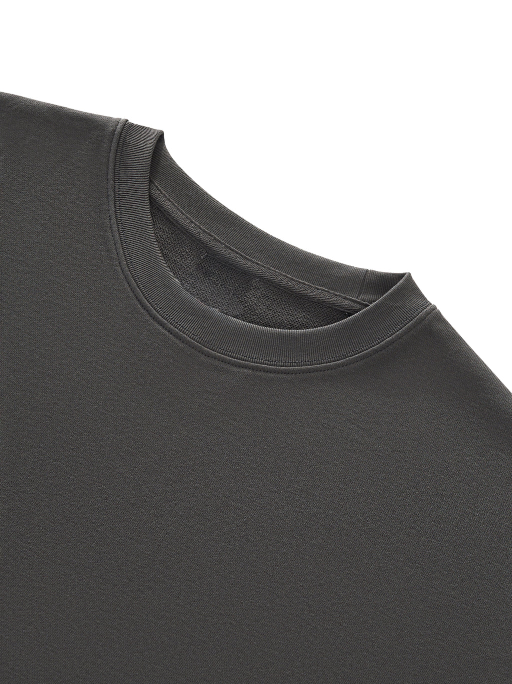 Boxy Half-Sleeve Raw-Edge T-Shirt